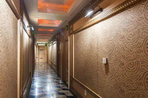 Aura Hotel Aree comuni Photos
