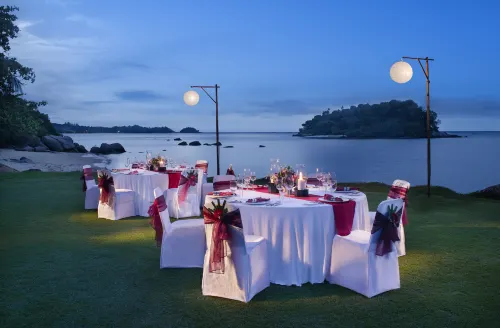 Angsana Bintan Makanan Photos