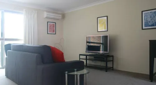 Ascot Budget Inn & Residences Photos