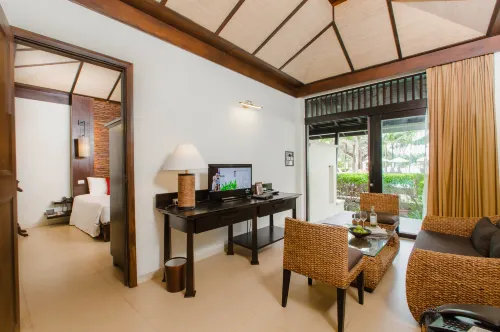 Impiana Beach Resort Patong, Phuket Photos