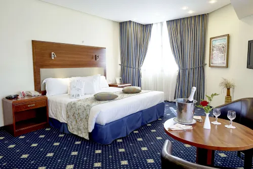 Ramada Jerusalem Hotel Chambres Photos