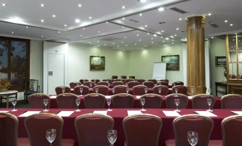 Hotel Liabeny Business Facilities Photos