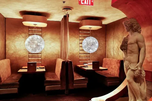 Sandman Signature Vancouver Airport Hotel & Resort Restauration Photos