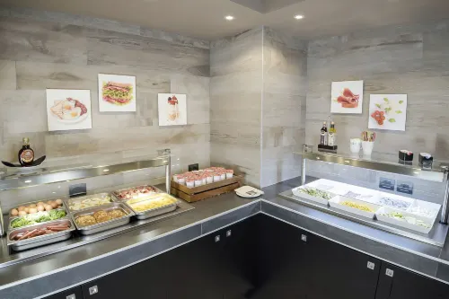 Just Hotel Milano Restauration Photos