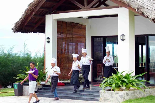 Blue Bay Mui Ne Resort & Spa Außen Photos