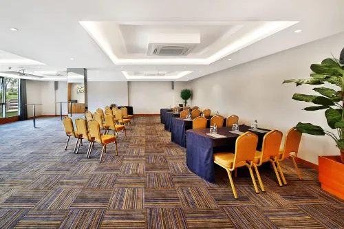Bof Hotels Ceo Suites Atasehir Espaces Affaires Photos