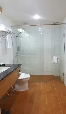 D'Grande Hotel Batam Photos