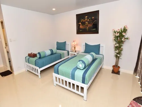 Parvena Hotel Sathorn Photos