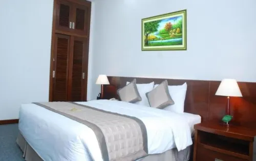Draco Thang Long Hotel Rum Photos