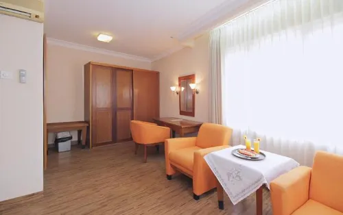 Nalendra Hotel Kamar Photos