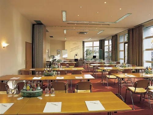 PLAZA INN Leonberg Espaces Affaires Photos