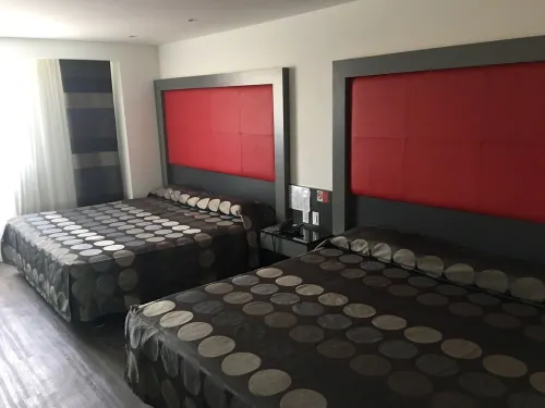Hotel Atenas Plaza Photos