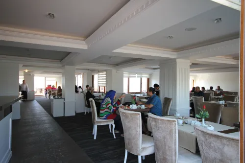 Grand Washington Hotel Restauration Photos