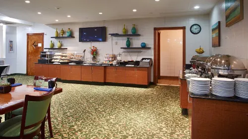 Best Western Plus Atlantic Beach Resort Dining Photos