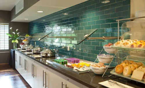 Holiday Inn Baltimore BWI Airport Dining Photos