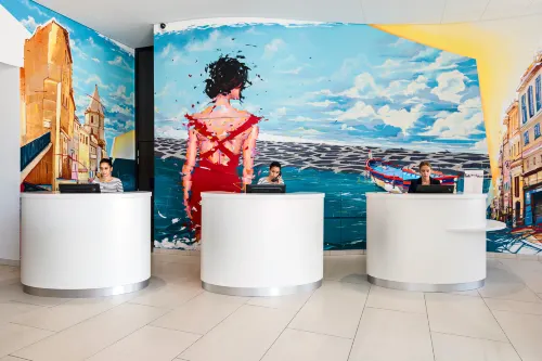 Golden Tulip Marseille Euromed Yleiset tilat Photos