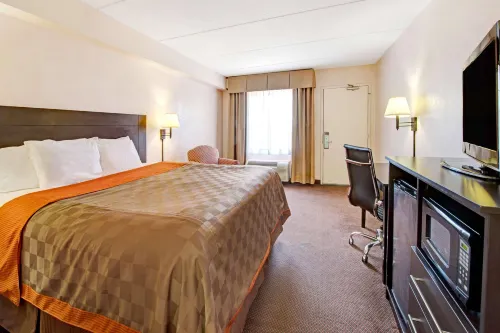 Baymont by Wyndham San Antonio Near Lackland AFB Photos