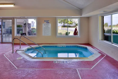 Holiday Inn Express & Suites St. Joseph Lakefront Benessere e tempo libero Photos
