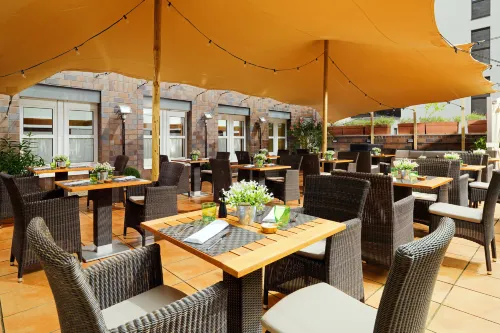 Cologne Marriott Hotel Restauration Photos