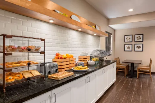 Country Inn & Suites by Radisson, Flagstaff, AZ Restauration Photos