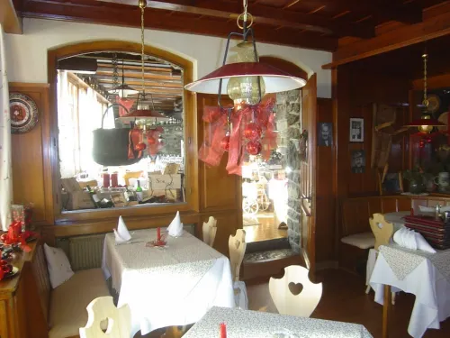 Hotel Blumental Restauration Photos