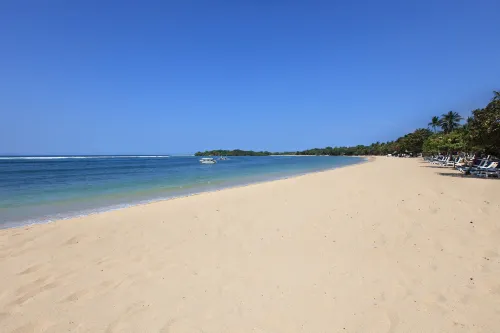 Nusa Dua Beach Hotel and Spa - Handwritten Collection Рядом с отелем Photos