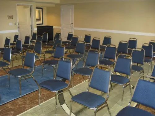 Best Western Plus Marina Gateway Hotel Business Facilities Photos