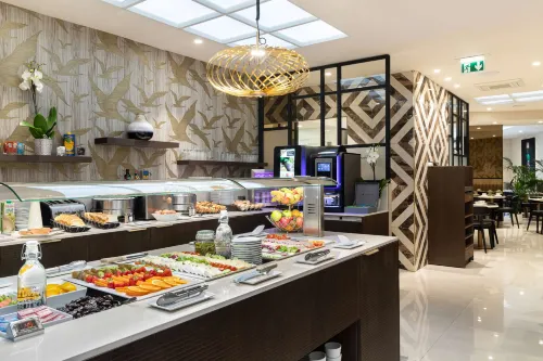 Best Western Plus Hôtel Massena Nice Dining Photos