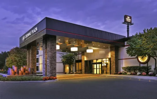 Crowne Plaza Suffern-Mahwah من الخارج Photos
