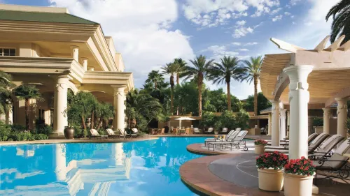 Four Seasons Hotel Las Vegas Leisure & Recreation Photos
