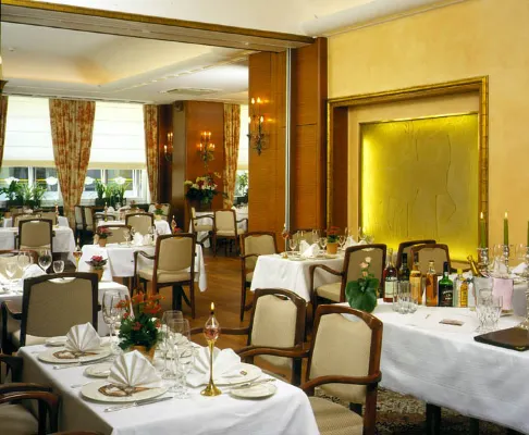 Grand Hotel Cravat Restauration Photos