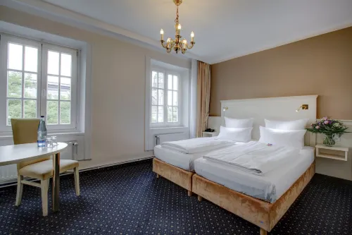 Hotel Fürst Bismarck Hamburg Empfohlen Photos