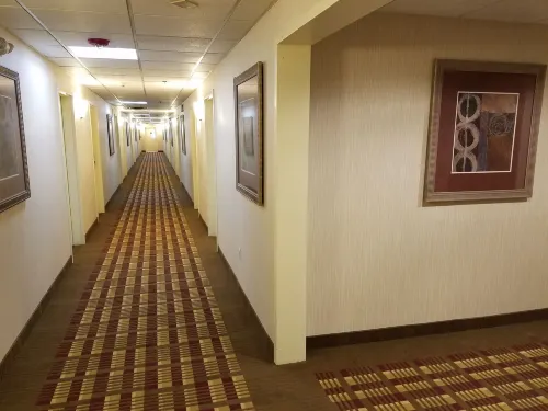 Days Inn by Wyndham Windsor Locks / Bradley Intl Airport Public Areas Photos