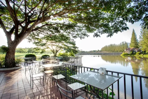 Chateau de Khaoyai Hotel & Resort Общественные зоны Photos
