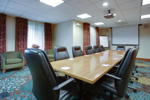 Staybridge Suites Corning Espaces Affaires Photos
