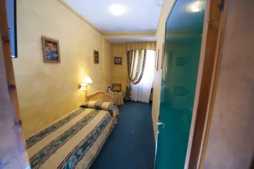 Hotel Olimpia Photos