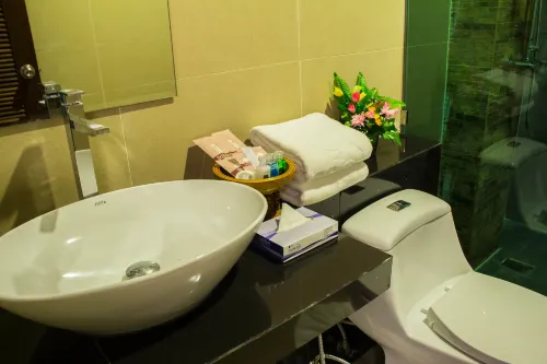 Phi Phi Cliff Beach Resort Photos