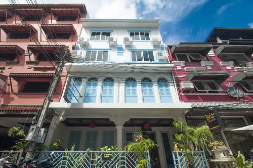Sino House Patong Esterni Photos