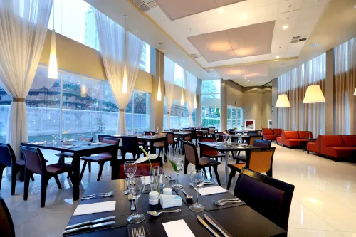 Sheraton Vitoria Hotel تناول الطعام Photos