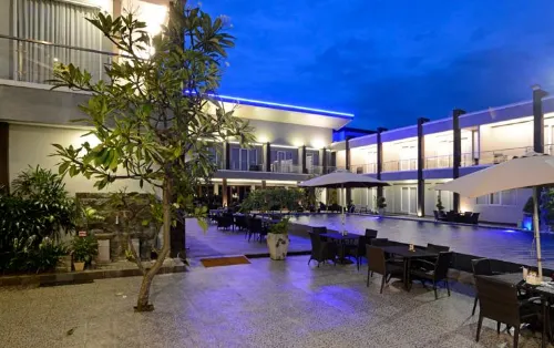 Hotel d'Season Premiere Jepara Area Publik Photos