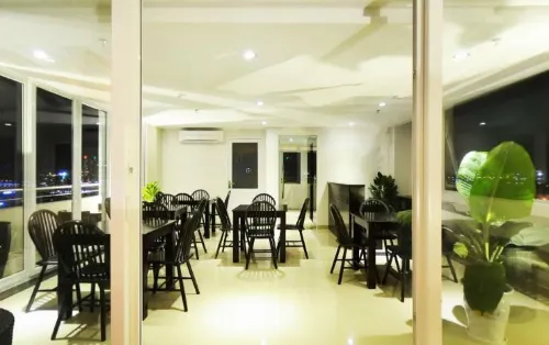 Khách sạn D&C Ăn uống Photos