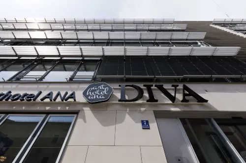 Elaya Hotel Munich City Exterior Photos