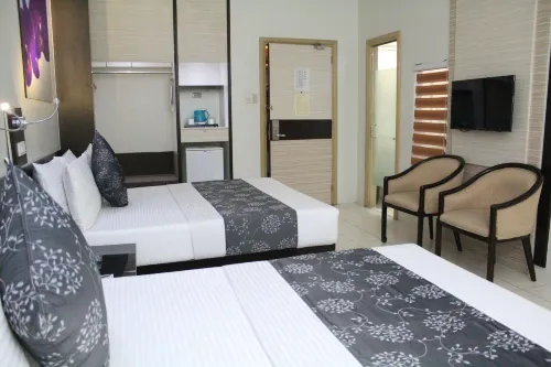 Executive Hotel Photos