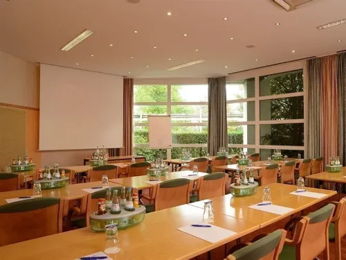 PLAZA INN Leonberg Espaces Affaires Photos