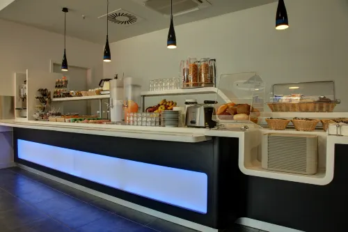 ibis budget Dresden City Restauration Photos