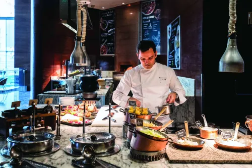 Le Meridien Bangkok Restauration Photos