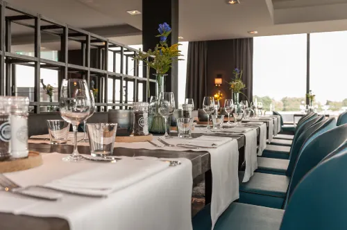 Van der Valk Hotel Tiel Ristorazione Photos