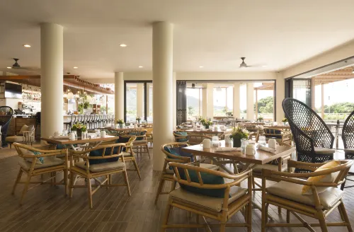 Queen Kapiolani Hotel Restauranger Photos