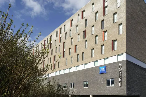 Hôtel Ibis Budget Bruges Gare Centrale Extérieur Photos