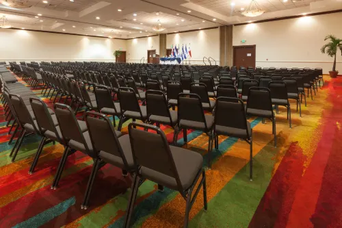 Holiday Inn San Salvador Business Facilities Photos